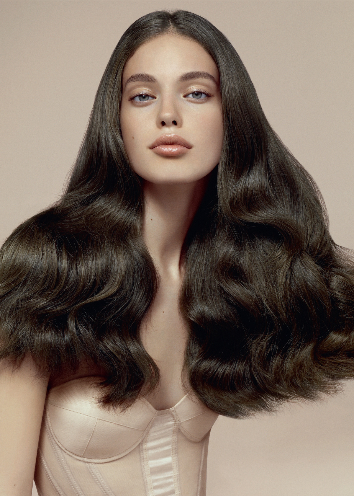 House Of Usher Beauty Fashion Shots 20