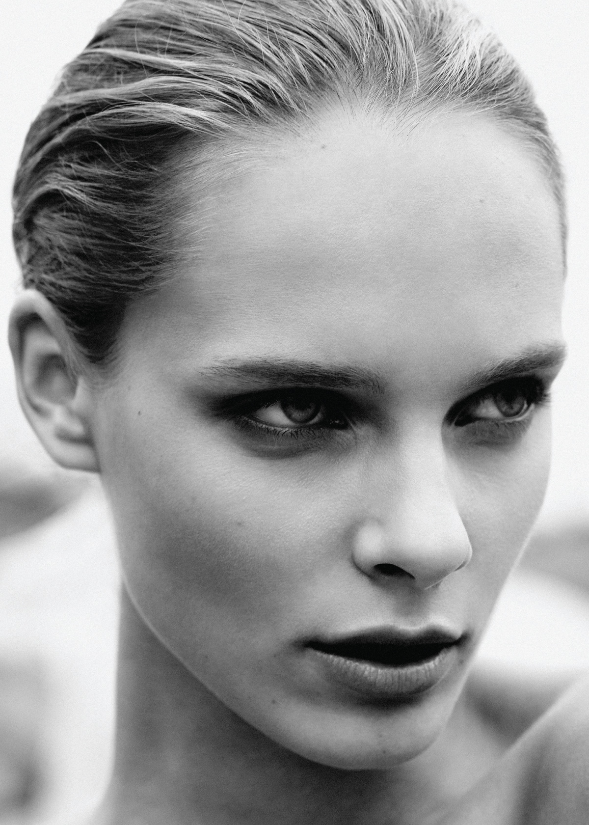 House Of Usher Beauty Fashion Shots 38
