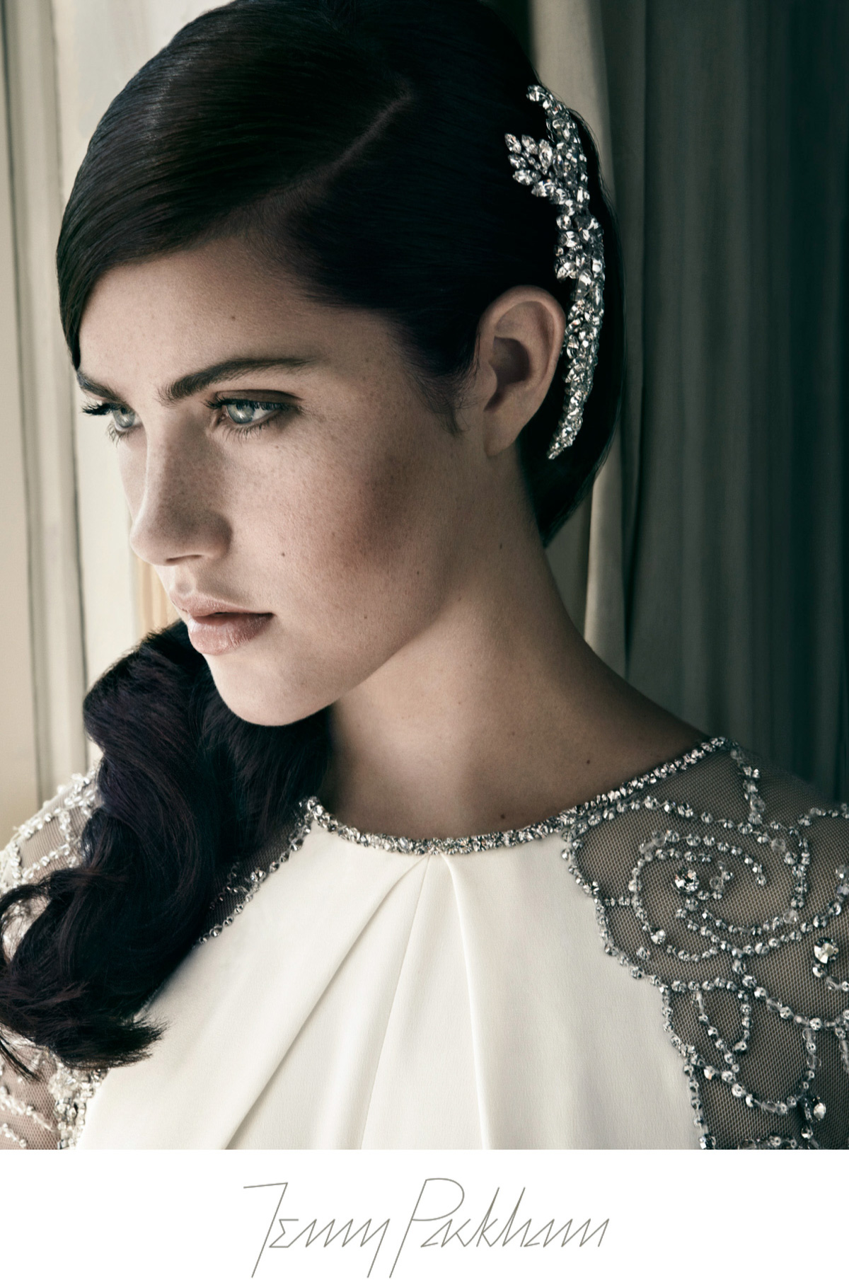 house-of-usher-advertising-3-jenny-packham-photography