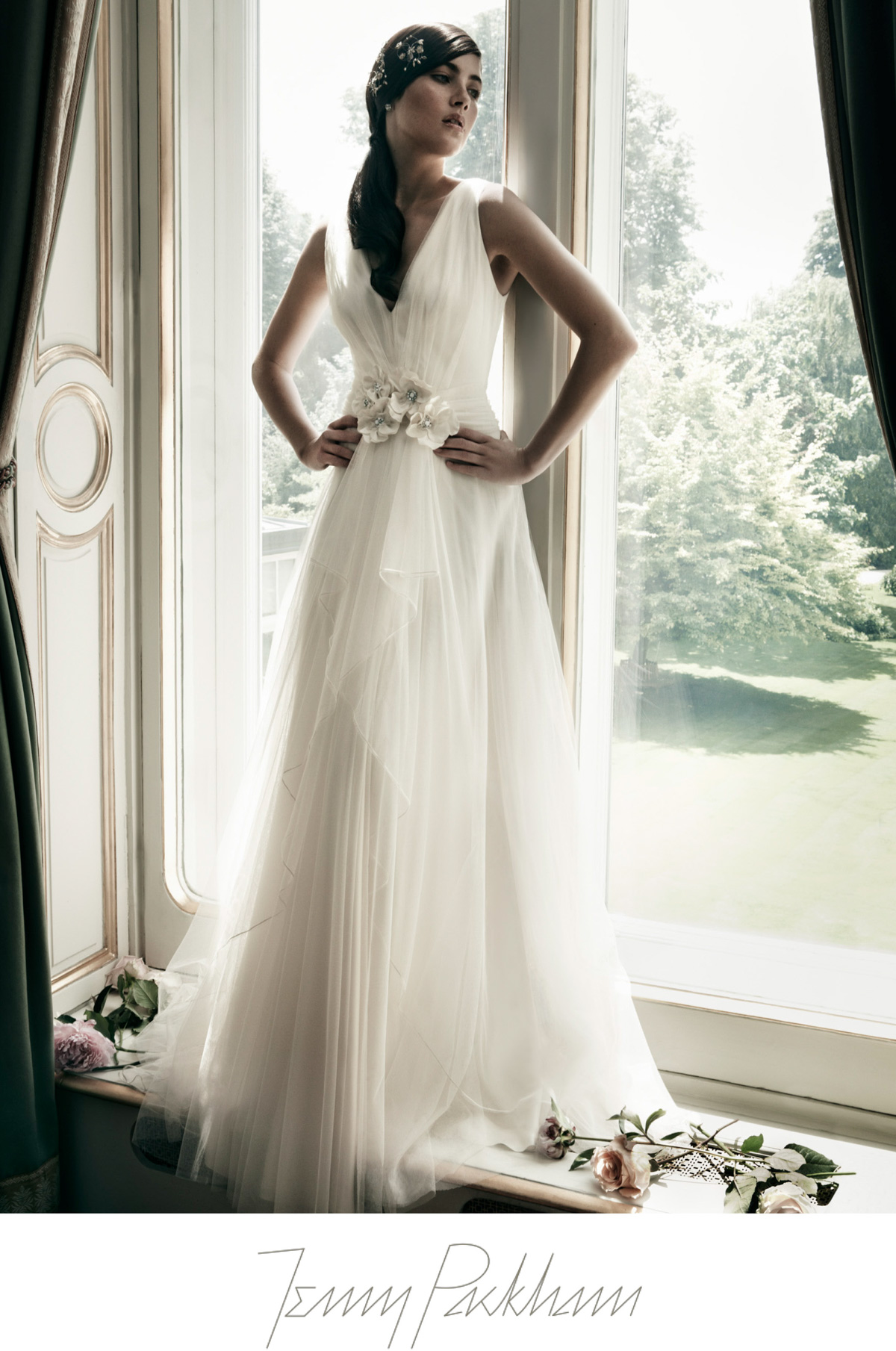 house-of-usher-advertising-5-jenny-packham-photography