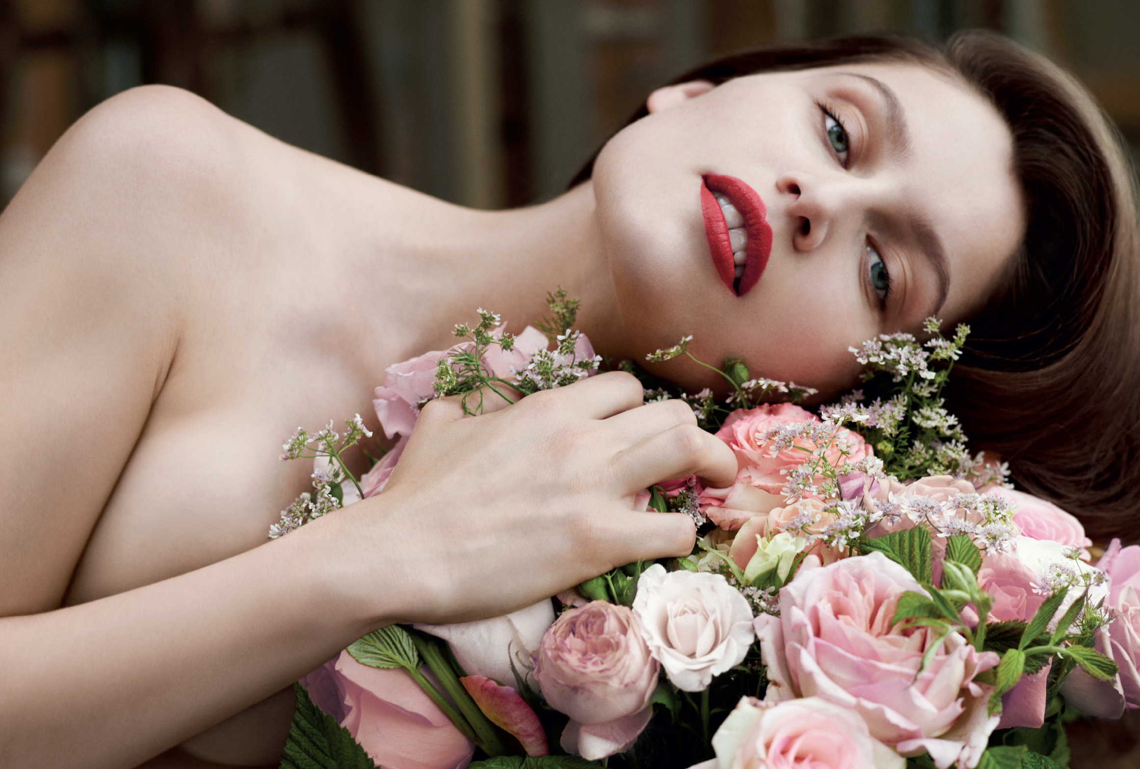 House Of Usher Laetitia Casta by Sebastian Faena 01